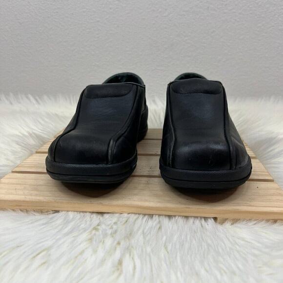 Dansko Bicycle Toe Slip On Clogs Slip Resistant Black Women's Size 40 - US(9.5) - Picture 2 of 8